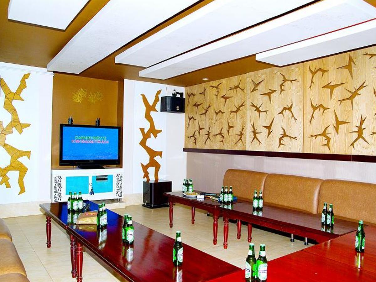 Quoc Te Hotel На Транг Екстериор снимка